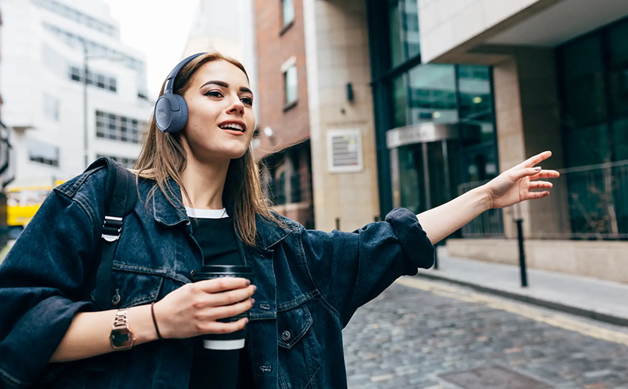 هدفون جی بی ال JBL Tune 670NC Wireless Headphones 4 Tune 670 NC 13